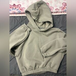 Zara crop hoodie
